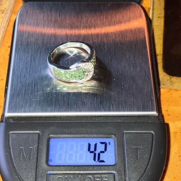 Natural Tsavorite Garnet Sterling Silver Buckle Ring Size 6 - Picture 9 of 9